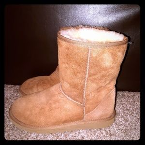 Ladies UGG Boots